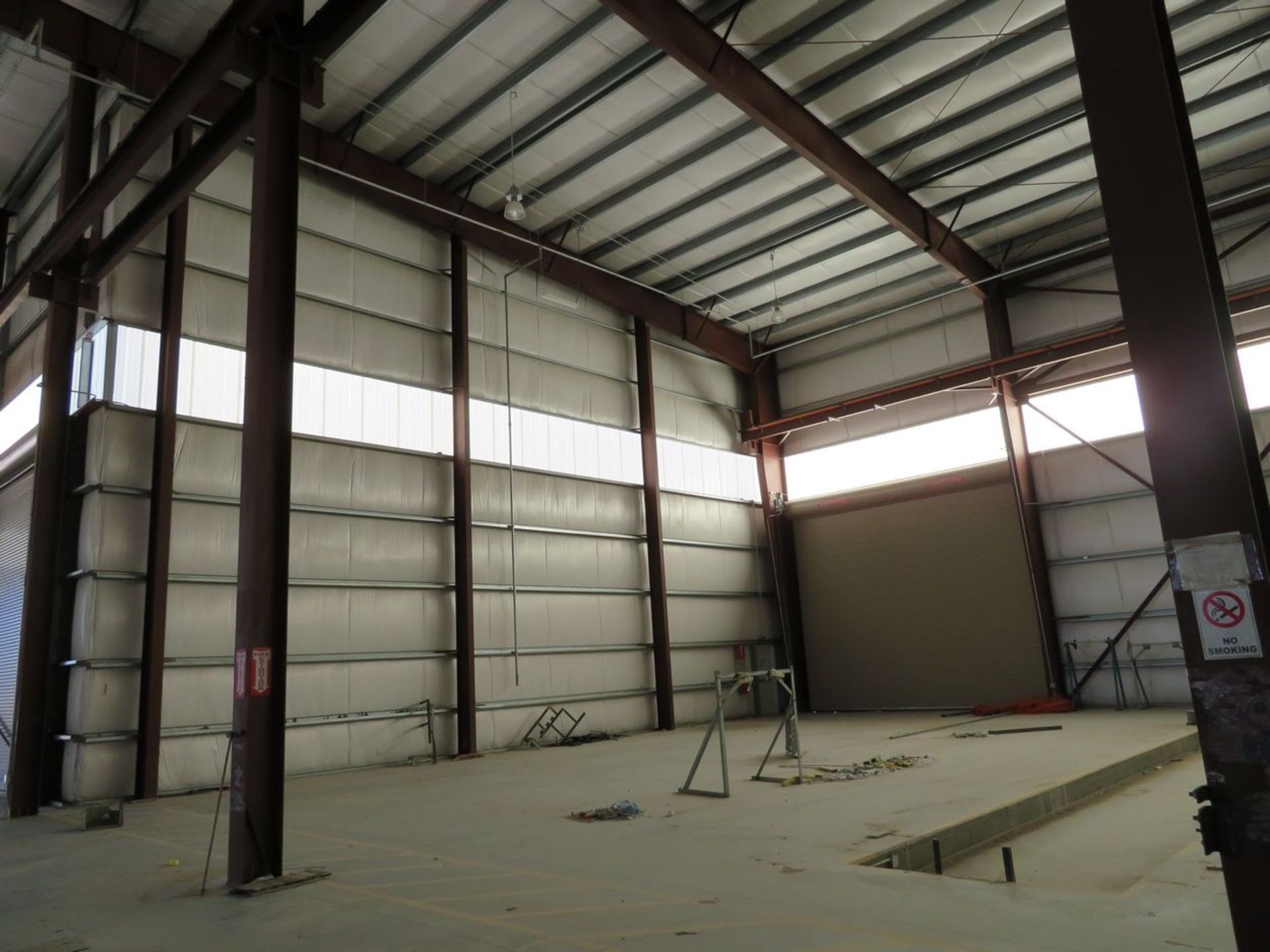 Steel Building. Includes (2) Approx. 59' x 392' Bays, (1) Approx.. 59' x 484' Bay, (6) Approx. 28'W - Image 34 of 50