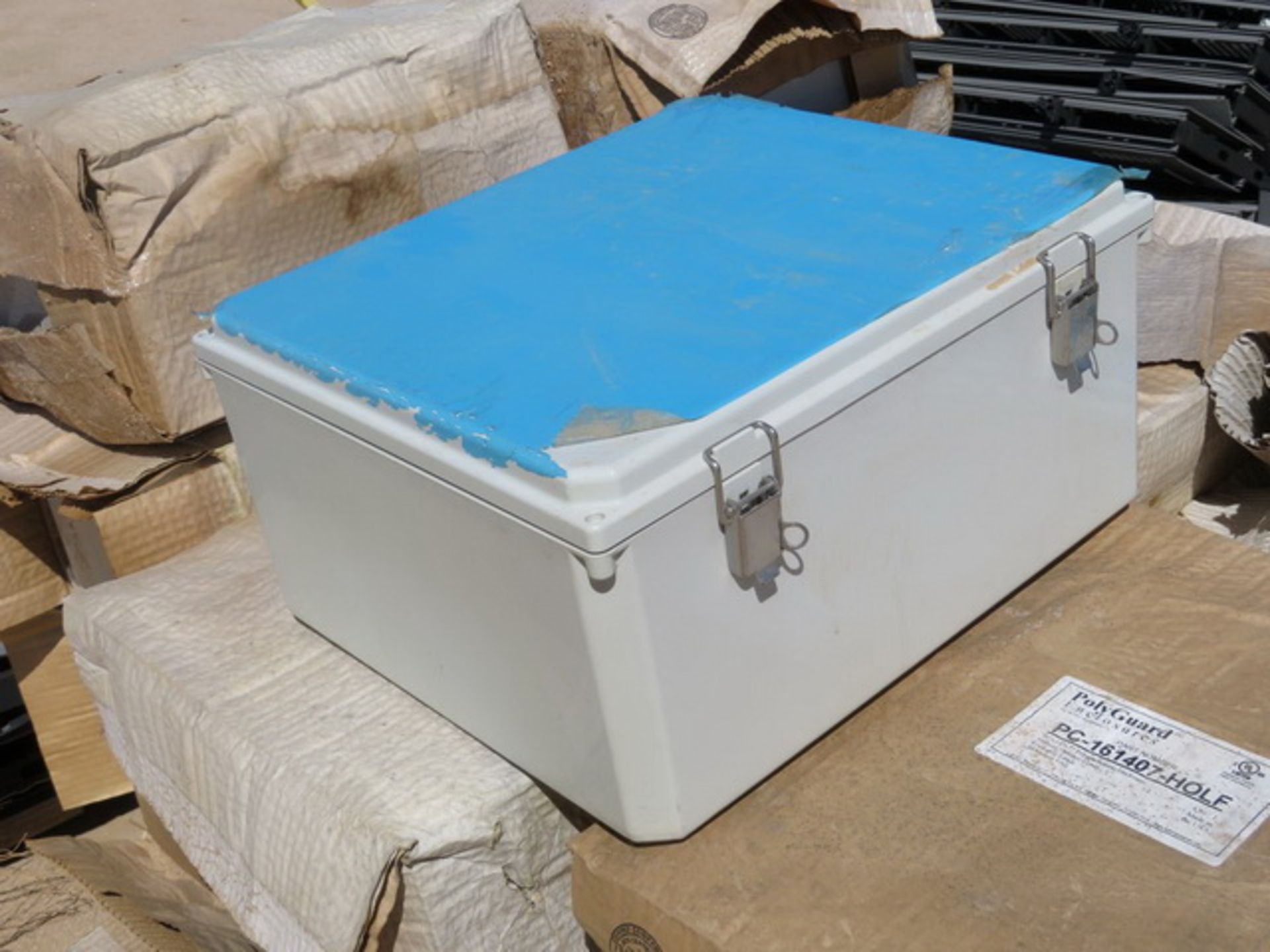 ACDC Equipment Co. PC-161407-HOLF Lot: Approx. (120) 16" x 14" x 7" Polycarbonate Enclosures.