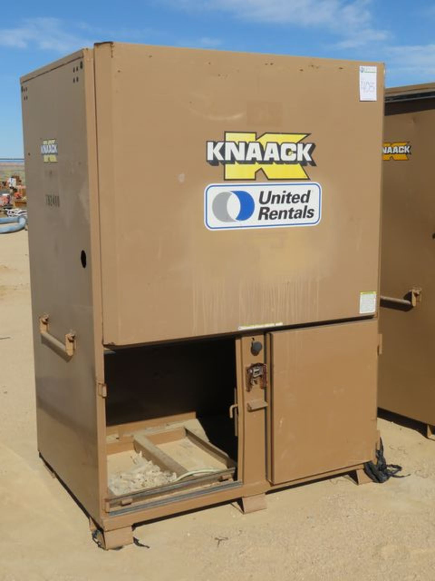 Knaack 199-01 Field Station. 60" x 42" x 83", Missing Door. Asset Located at 42134 Harper Lake Road,