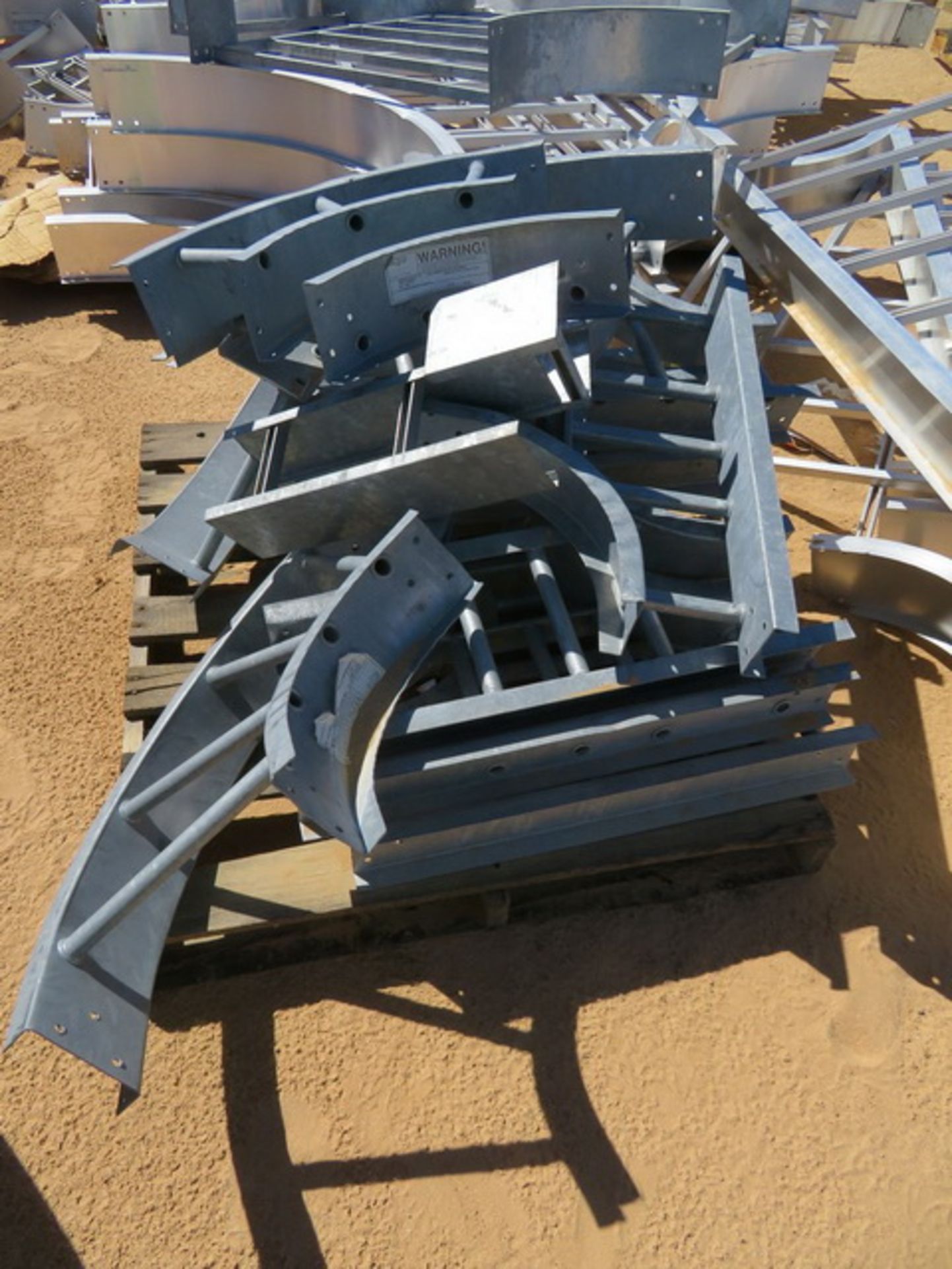 Lot: (20) Pallets of Aluminum & Galvanized Cable Tray. To Include 30" x 30°, 30" x 45°, 30" Tees, - Image 32 of 47