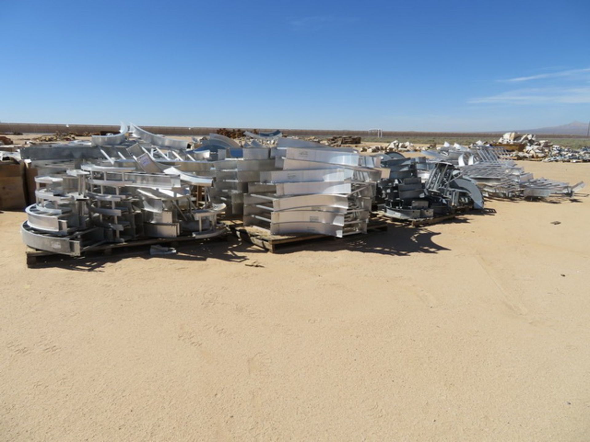 Lot: (20) Pallets of Aluminum & Galvanized Cable Tray. To Include 30" x 30°, 30" x 45°, 30" Tees,