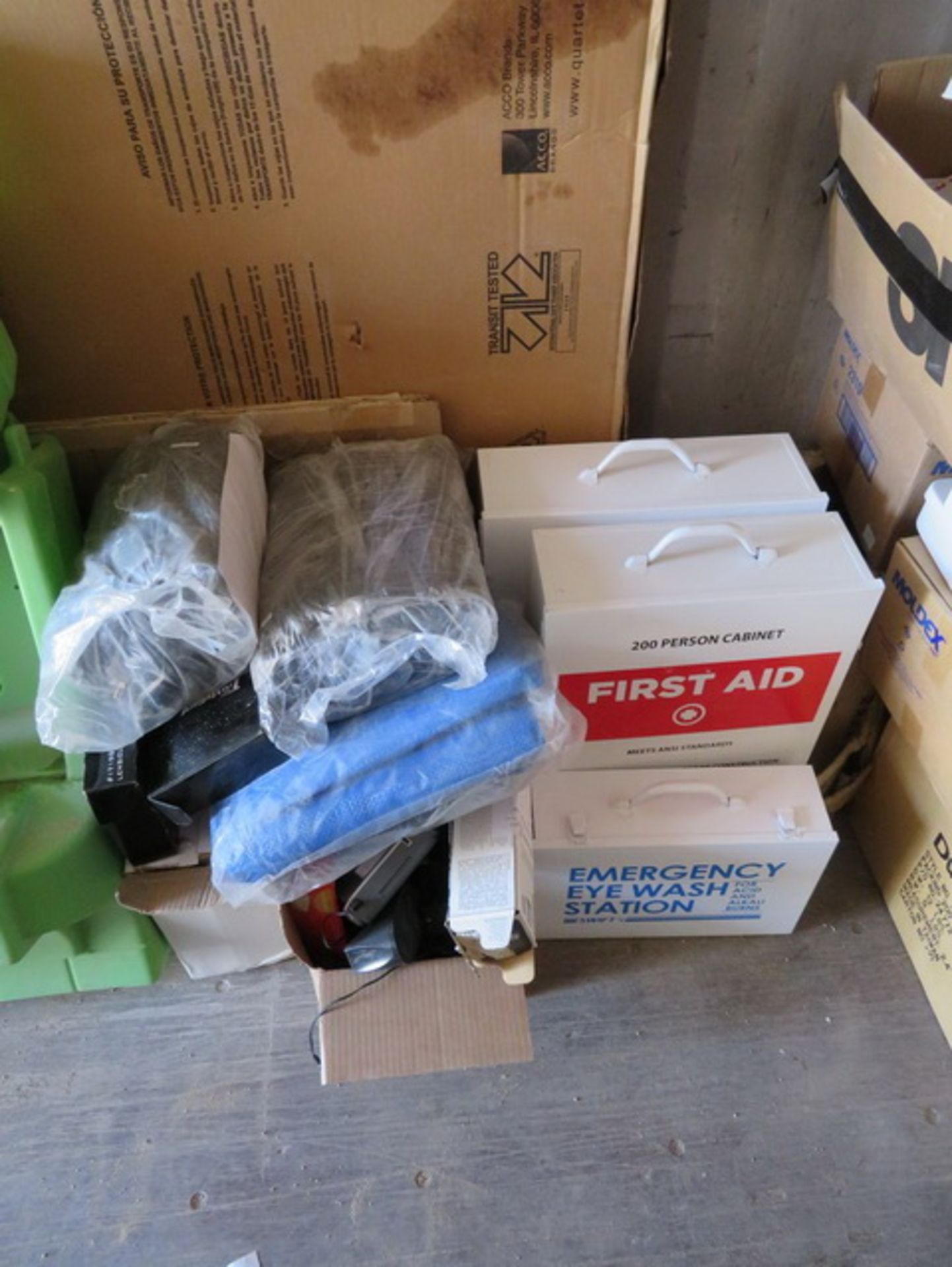 Contents of Shipping Container. To Include 1/2" PVDF Tubing, Safety Glasses, Safety Signs, - Image 20 of 51