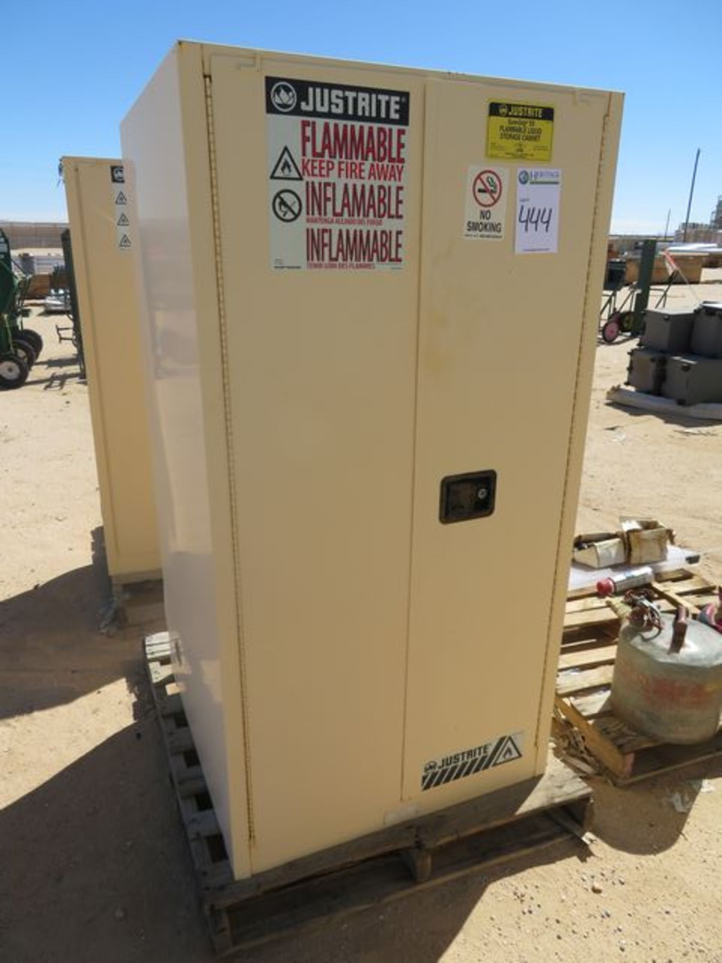 Justrite 896020 Flammable Liquid Storage Cabinet. 60 Gallon Capacity. Asset Located at 42134