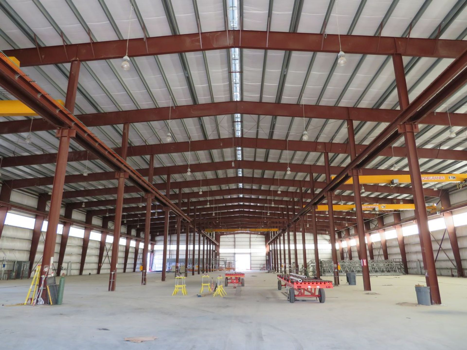 Steel Building. Includes (2) Approx. 59' x 392' Bays, (1) Approx.. 59' x 484' Bay, (6) Approx. 28'W - Image 49 of 50