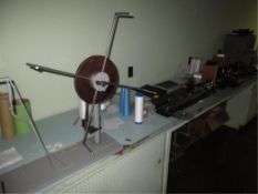Lot (9pcs) Assorted Lab Equipment, includes: (1) Macbeth benchtop light booth, (2) strobe lamps, (