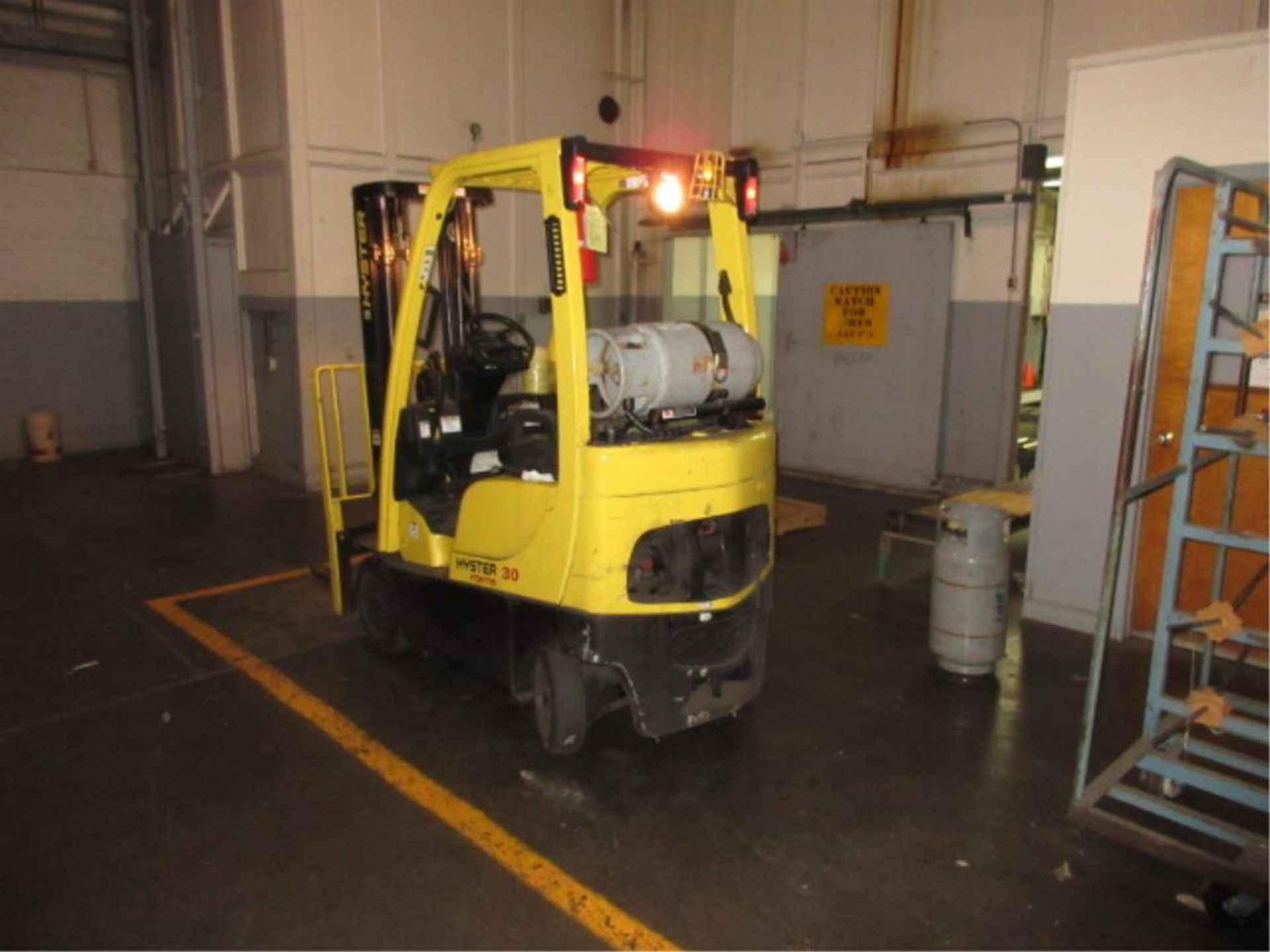 Hyster S30FT LP-Gas Forklift Truck, 2700-Lbs. capacity, side shift attachment, 187" lift height, - Image 8 of 12