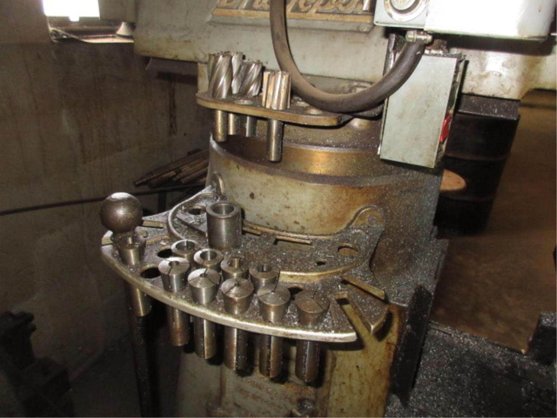 Bridgeport Vertical Milling Machine, 1-HP, 8-speed, 80-2720 rpm, includes machine vise, 5C collets - Image 4 of 5