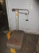 Fairbanks Morse 41-3132 Mobile Platform Scale, 1000 lb. capacity, includes assorted weights. SN#