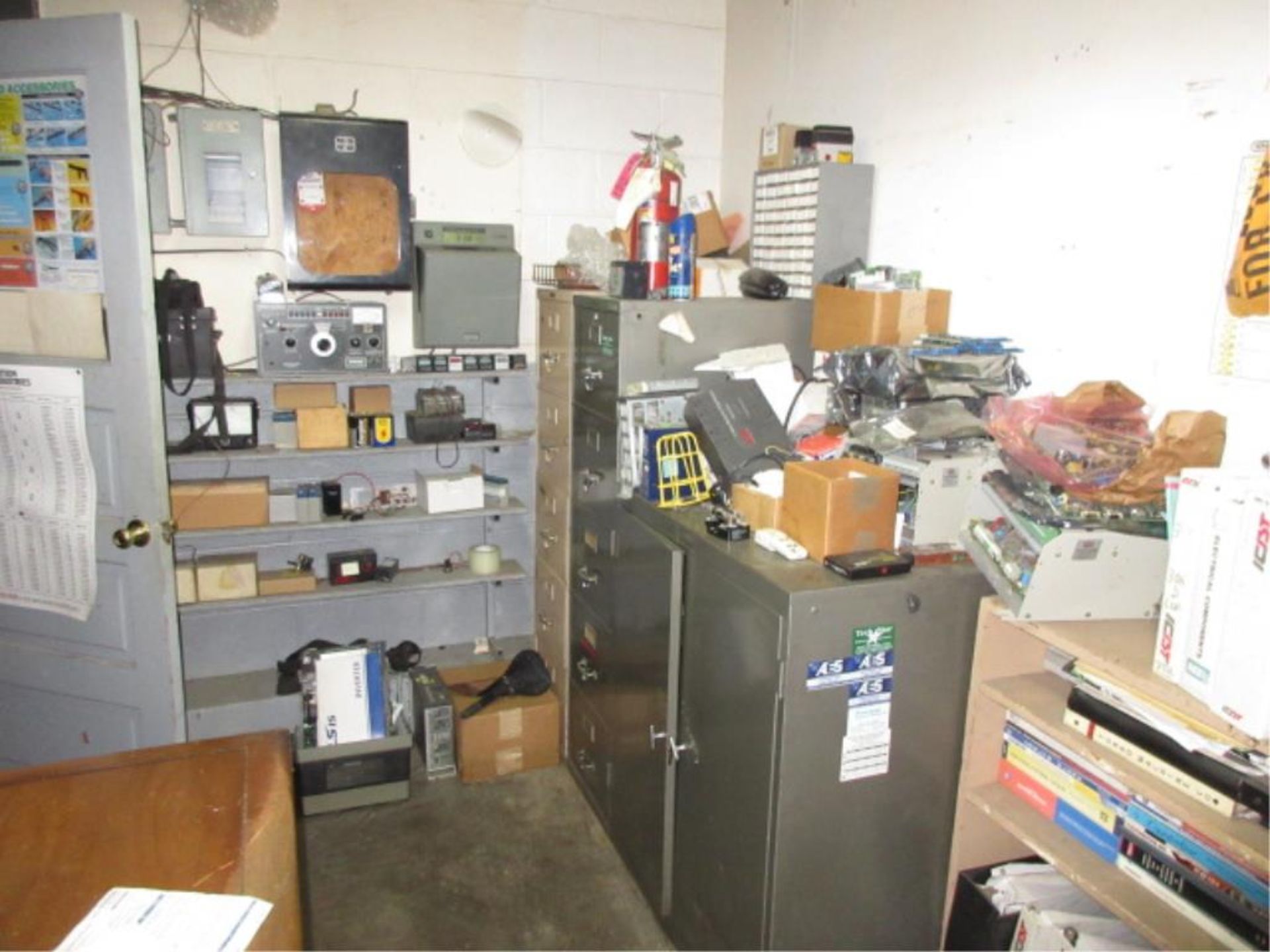 Lot Contents of Electrical Shop, includes cabinets, contents, conduit, etc. in three rooms. - Image 16 of 17