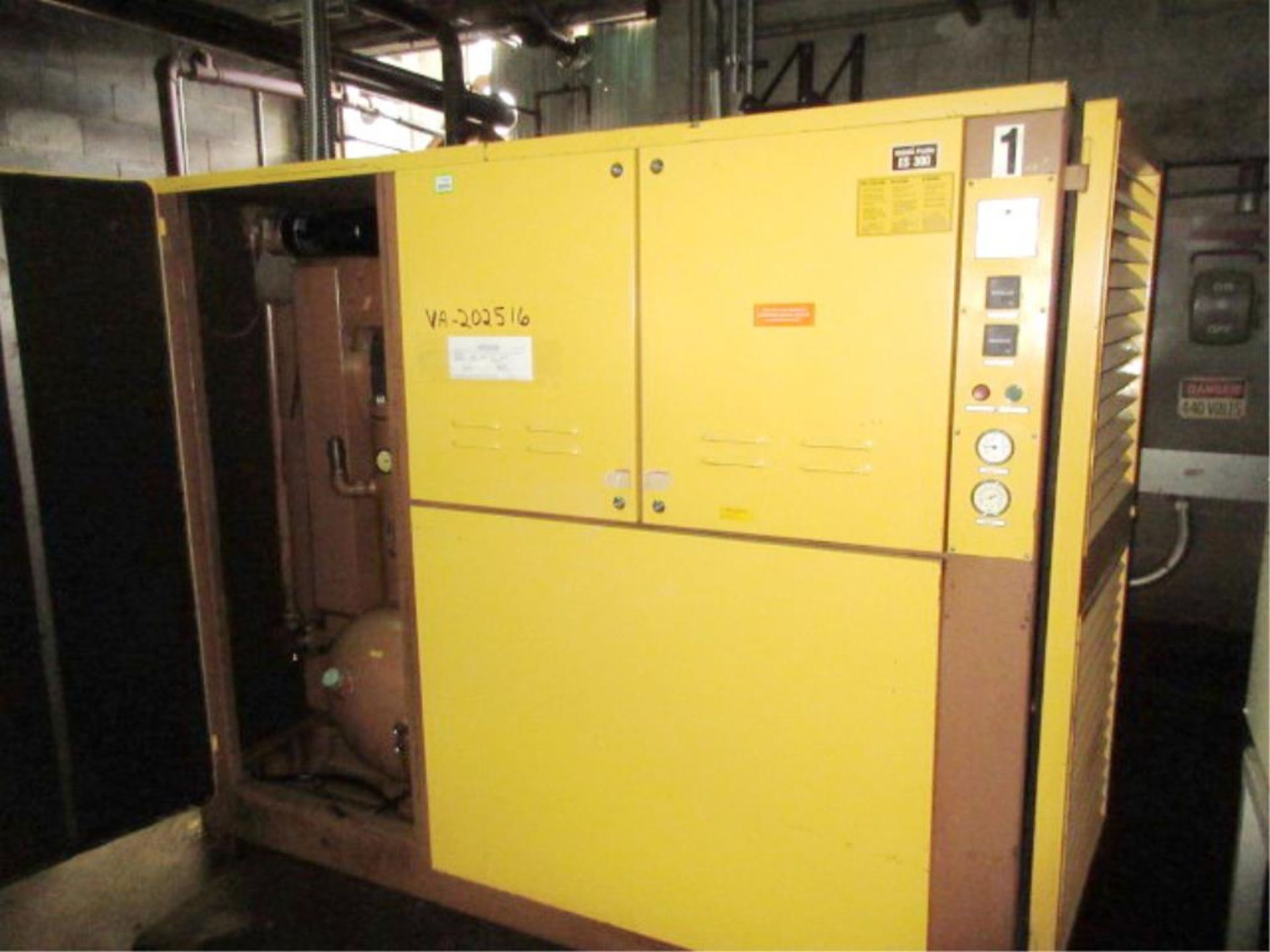 Kaeser ES 300 Sigma Profile Rotary Screw Air Compressor, (1987), 160 KW motor, service/load hrs. - Image 2 of 8