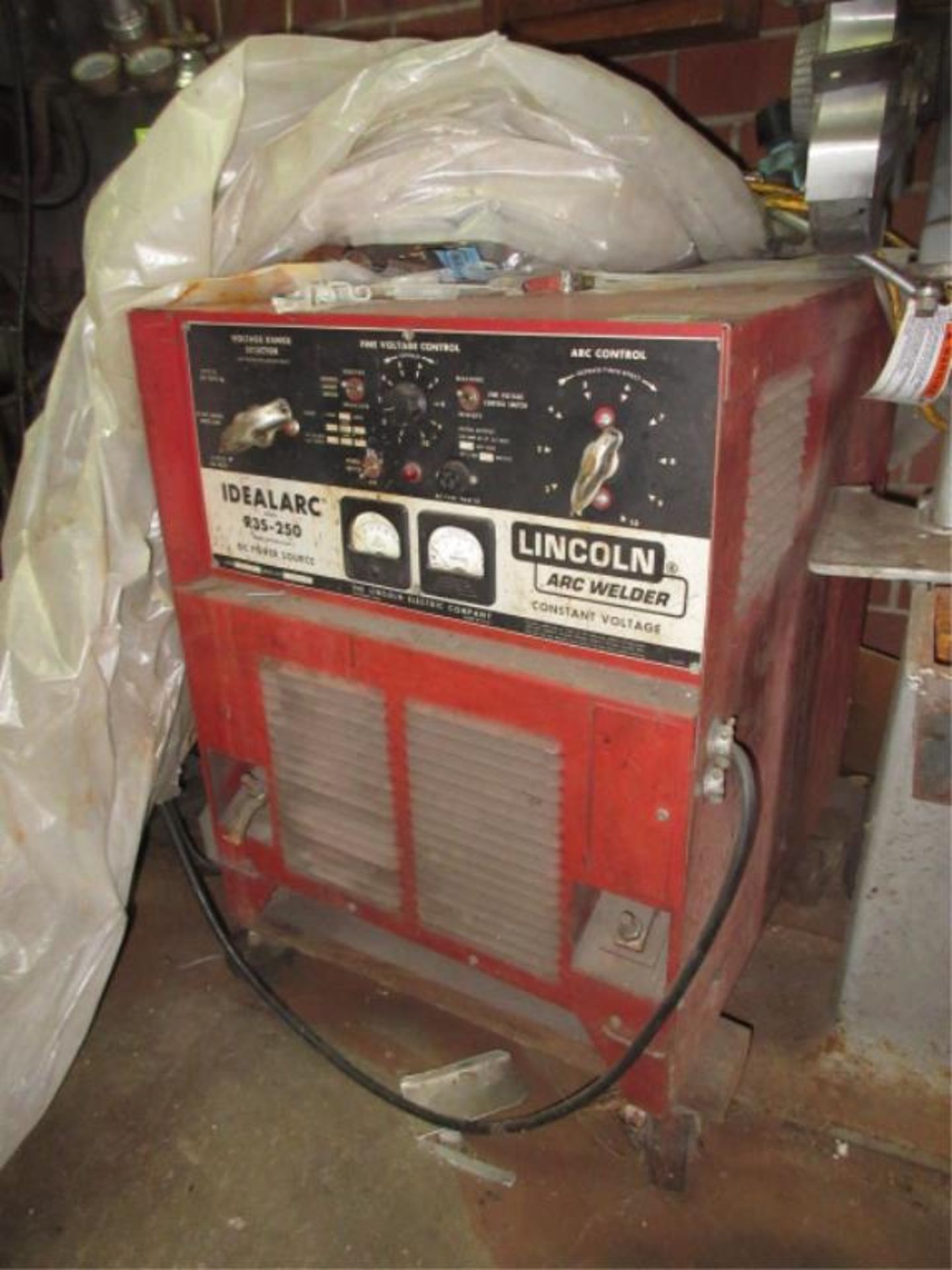 Lincoln R3S-250 IDEALARC Constant Voltage DC Arc Welding Power Source, includes Lincoln LN-7 wire - Image 2 of 4