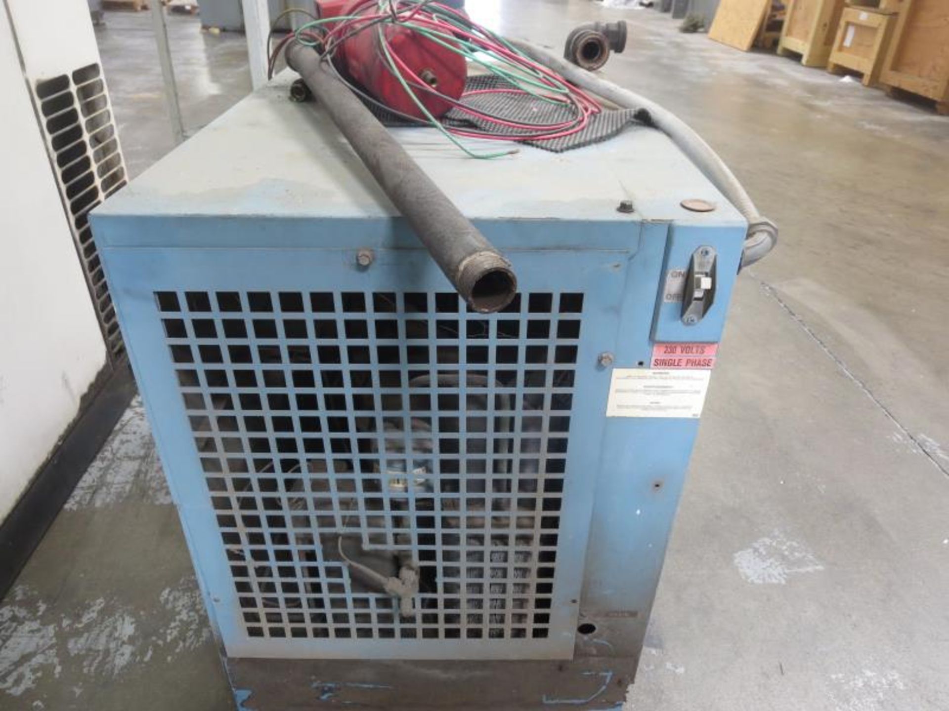 Arrow F-125-2 Air Dryer. Air Capacity 125 psi, 3/4 hp motor, 230v single phase. S/N 2451892-004. - Bild 2 aus 3