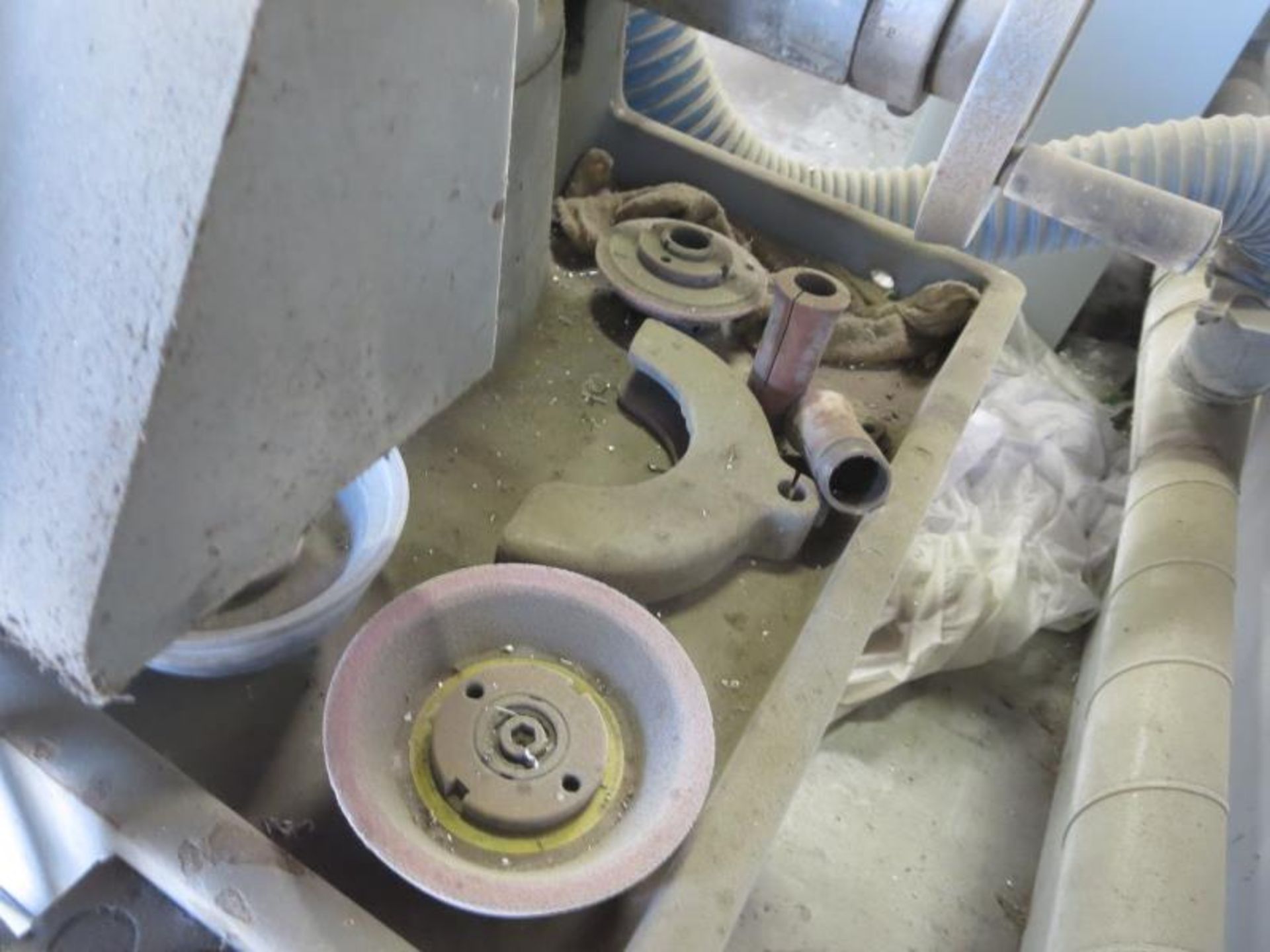 Cincinnati Milacron Tool Cutter & Grinder, 6in grinding wheel 3837rpm, 3 1/2" grinding wheel - Image 7 of 8