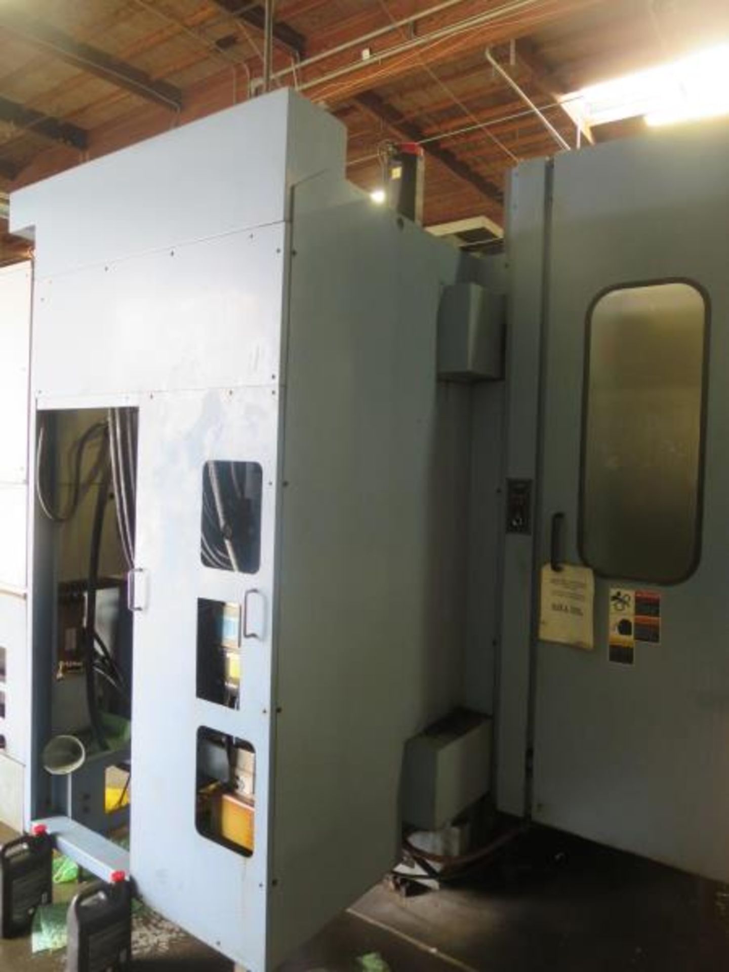 OKK MCH600 CNC Horizontal Machining Center. 4 Axis, 40hp, 2 Step Max 10,000 RPM Spindle, 2-Automatic - Image 13 of 16