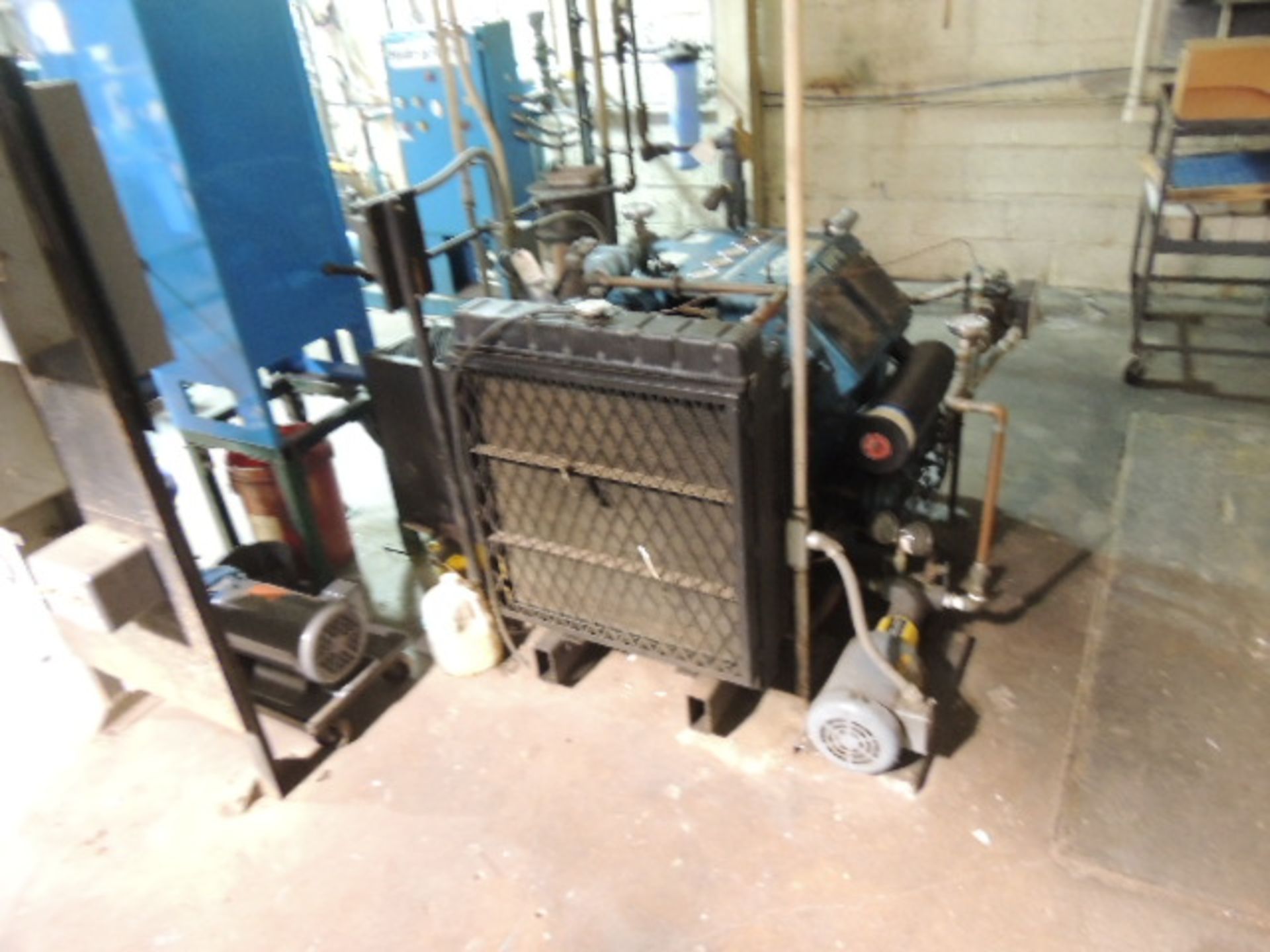 Comp Air VHP 15 Compressor. 3000 psi, MAKO filter, GE 30hp, 460v, 3ph electric motor, ser.#