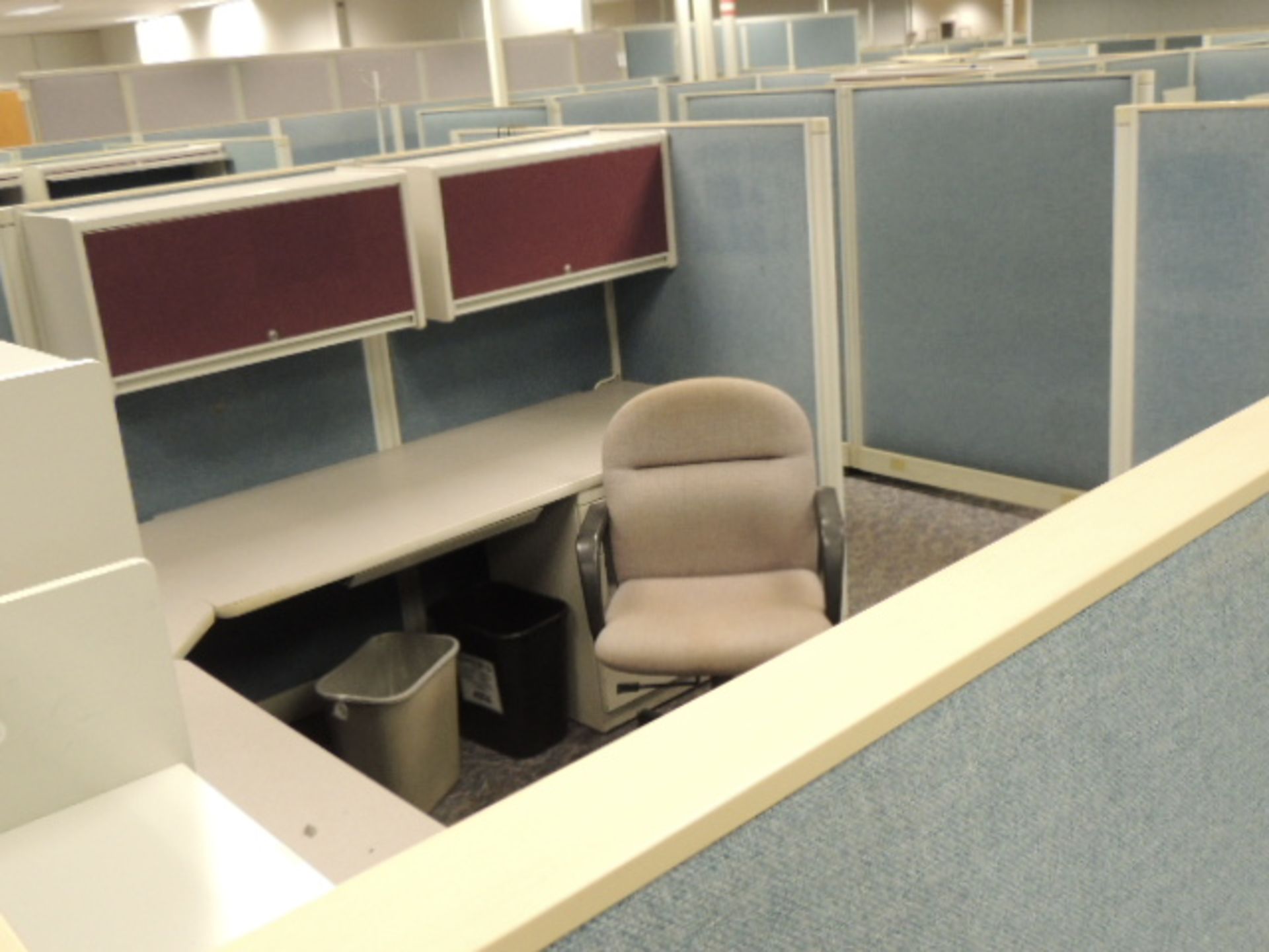 Office Cubicles & Contents. Lot: (8) offices w/ wooden and metal desks, file cabinets and lateral - Image 27 of 47