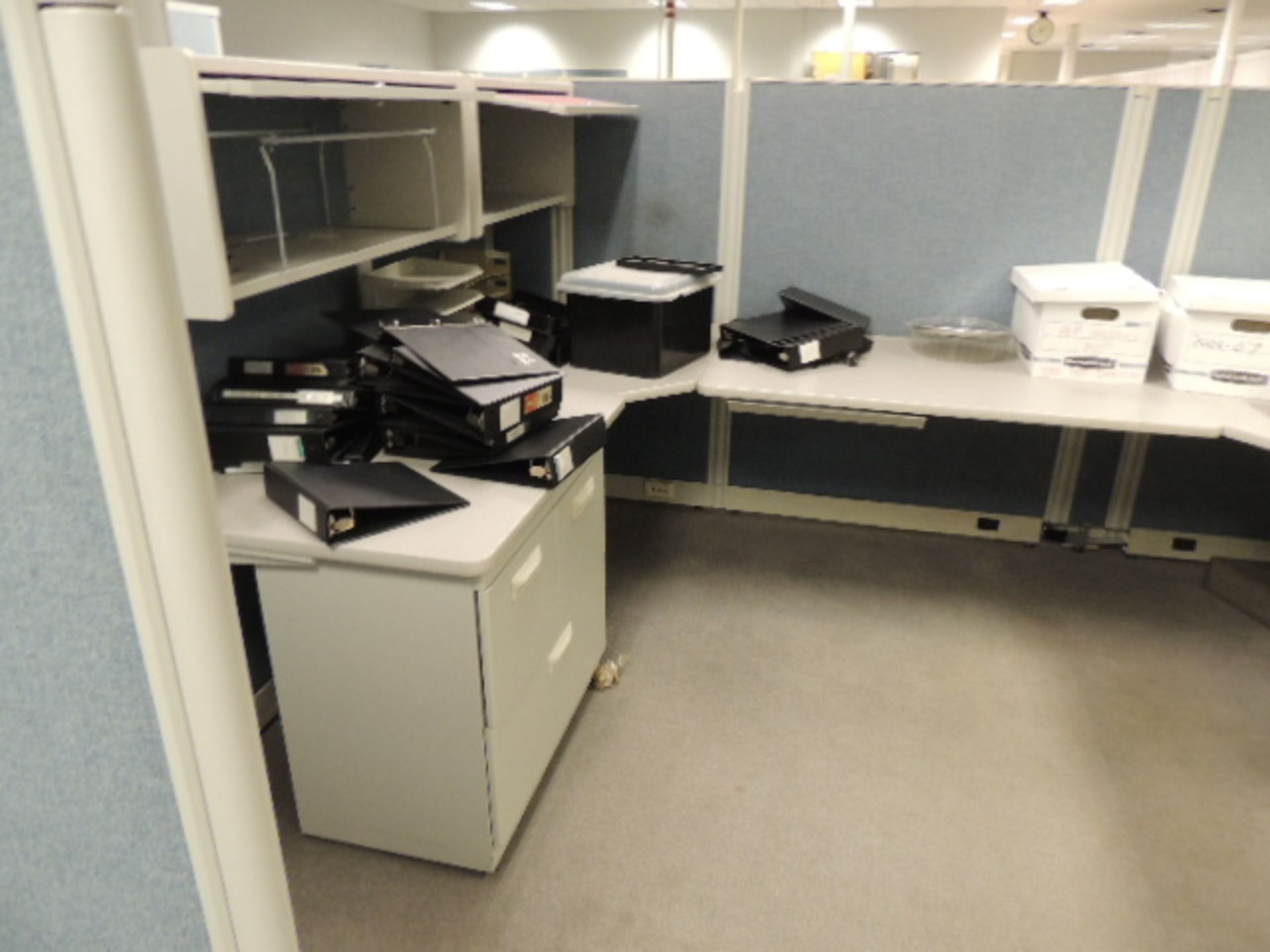 Office Cubicles & Contents. Lot: (3) cubicles 10'x12'x8' with metal desks, file cabinet and - Image 2 of 15