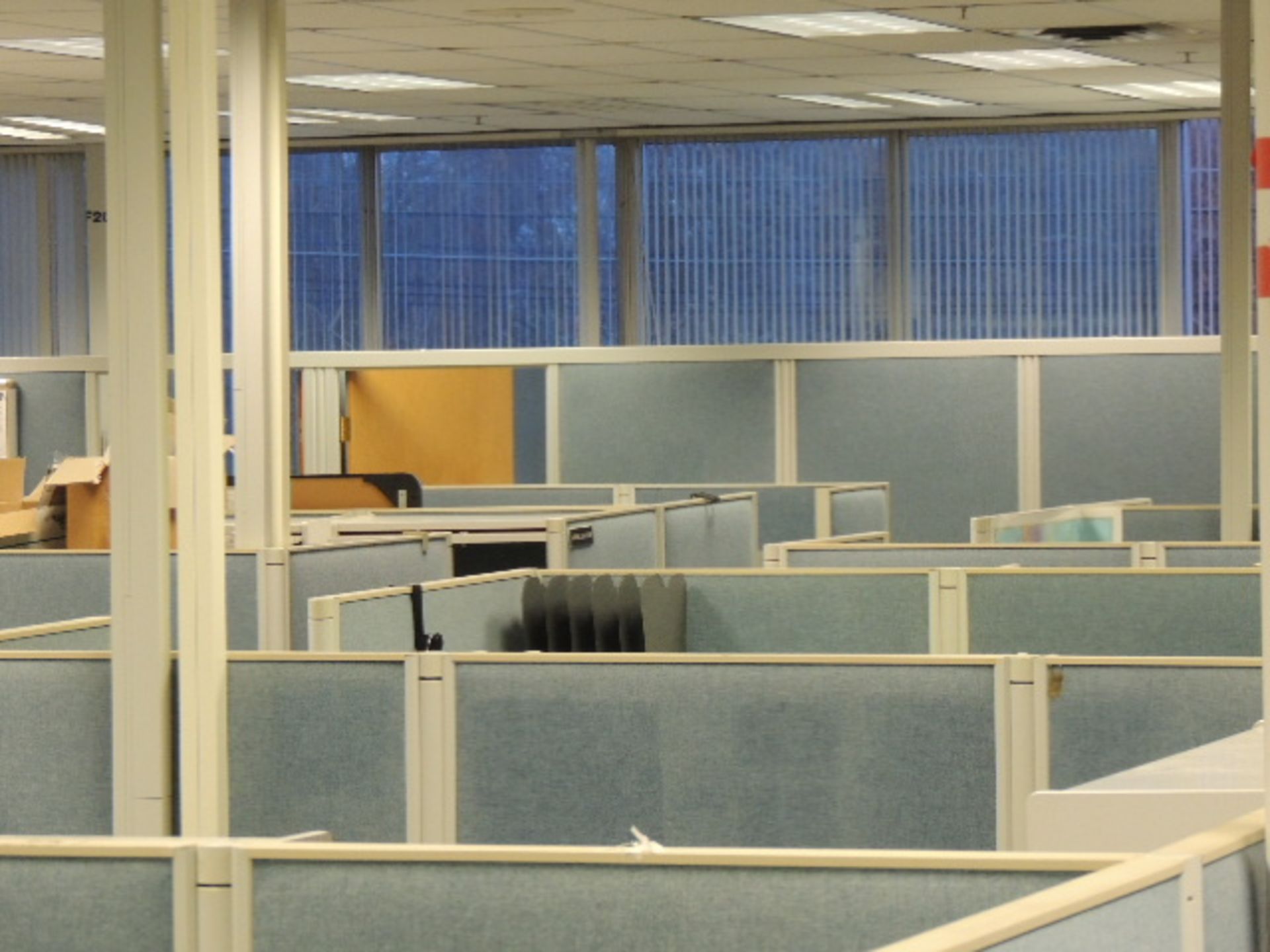 Office Cubicles & Contents. Lot: (8) offices w/ wooden and metal desks, file cabinets and lateral - Image 24 of 47