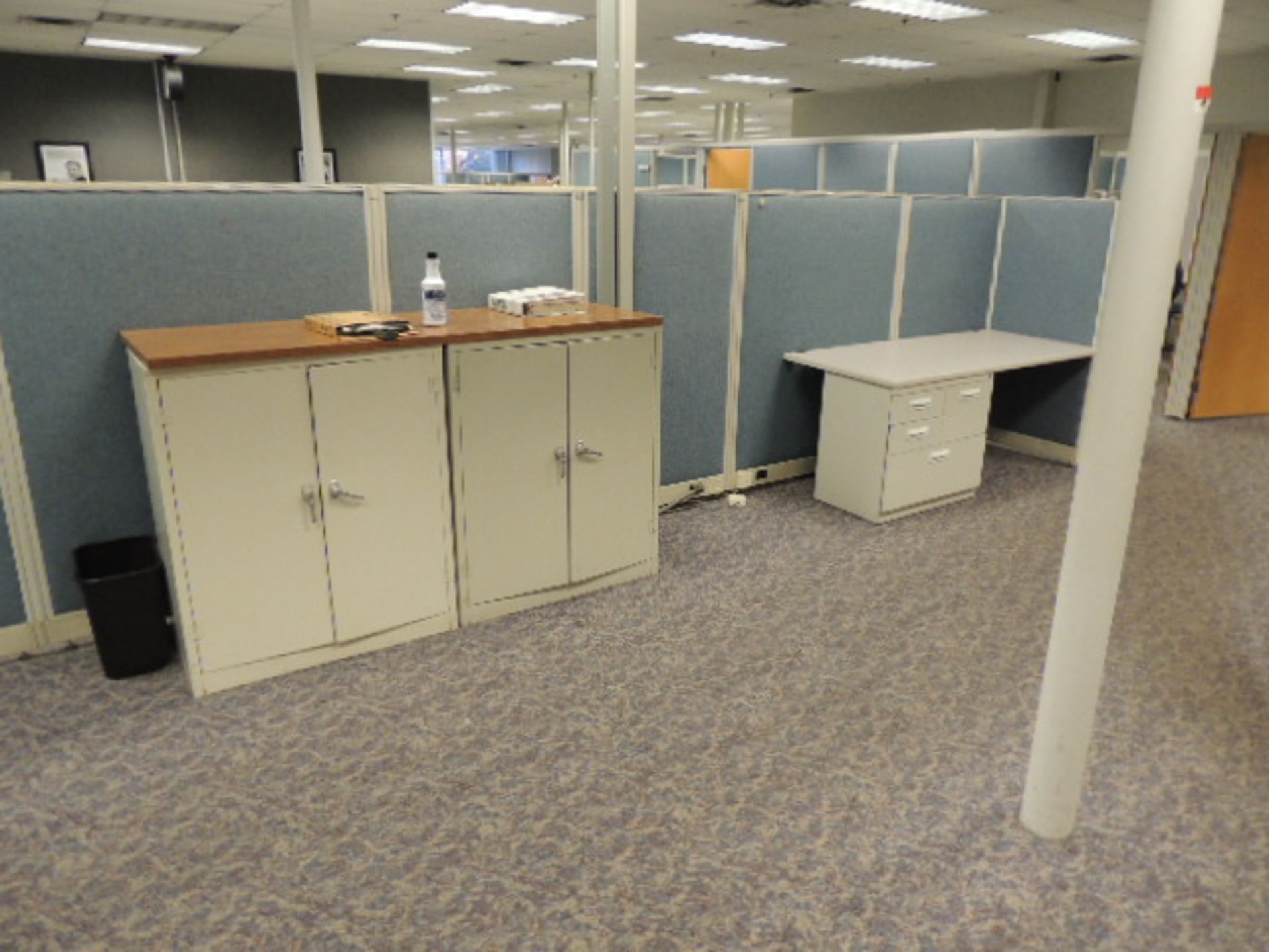 Office Cubicles & Contents. Lot: (3) offices and contents, (4) cubicles 10'x15'x8' with desks and - Image 14 of 25