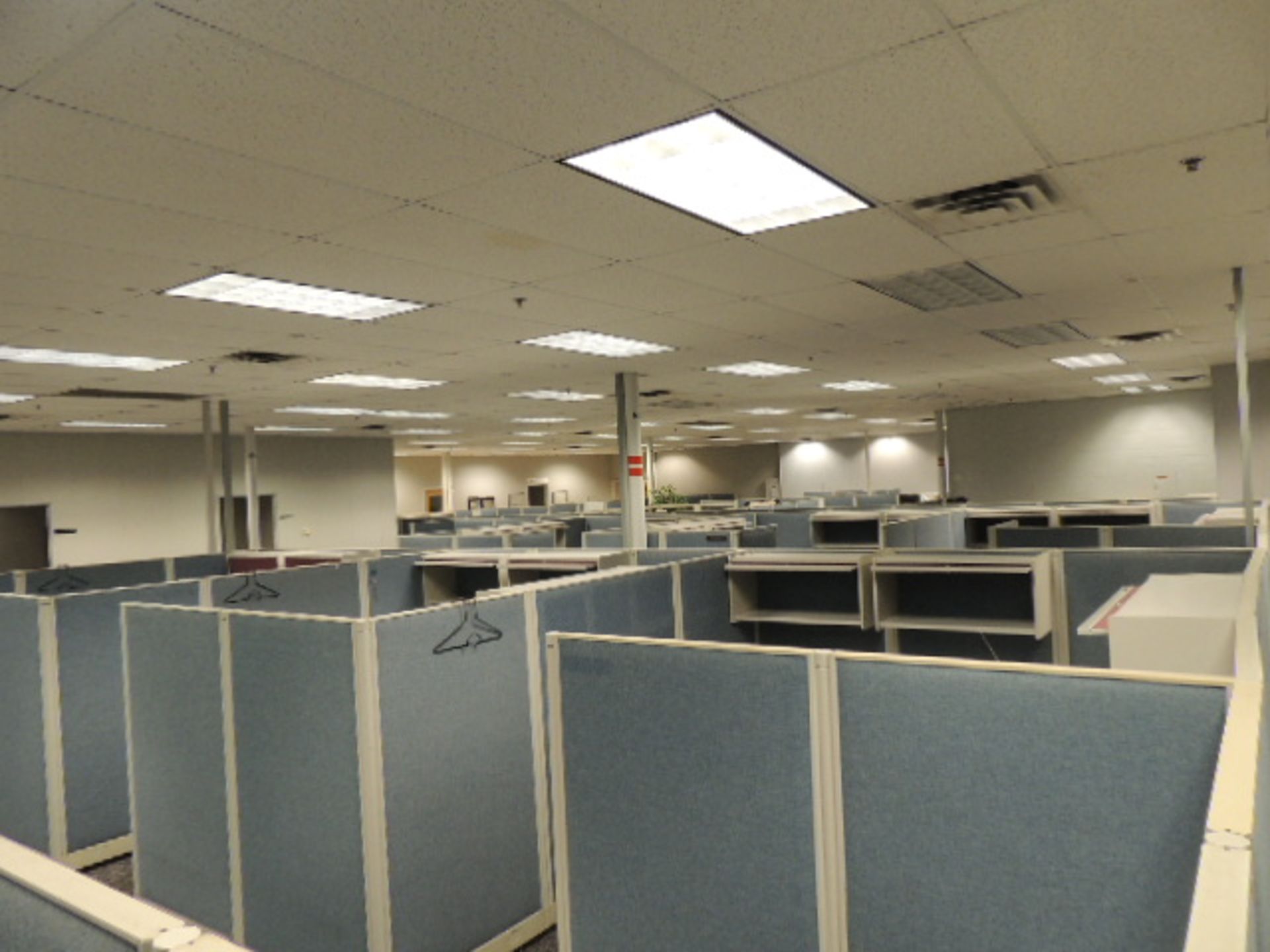 Office Cubicles & Contents. Lot: (3) offices and contents, (4) cubicles 10'x15'x8' with desks and - Image 5 of 25