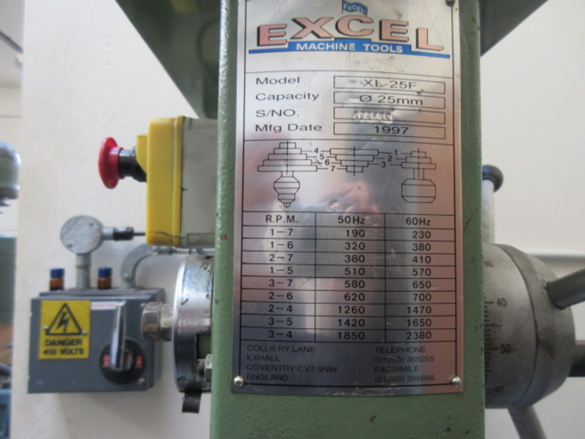 Excel XL-25F 25mm capacity pedestal drill with 12" x 12" table, spindle speeds 9 190 - 1850 rpm, - Image 2 of 4
