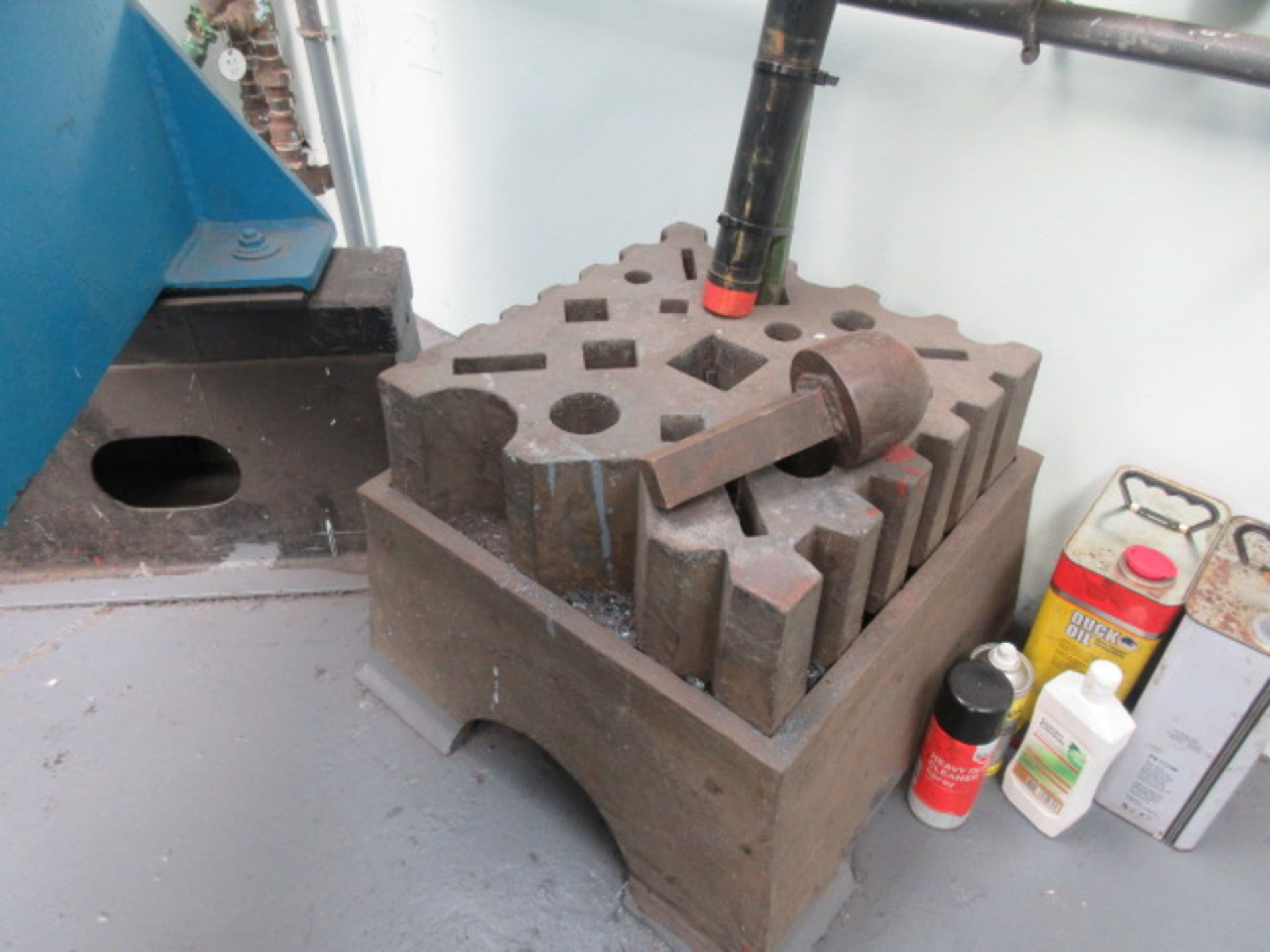 Blacksmiths cast iron tool block & base. Holehouse Rd. Ground floor engineering.