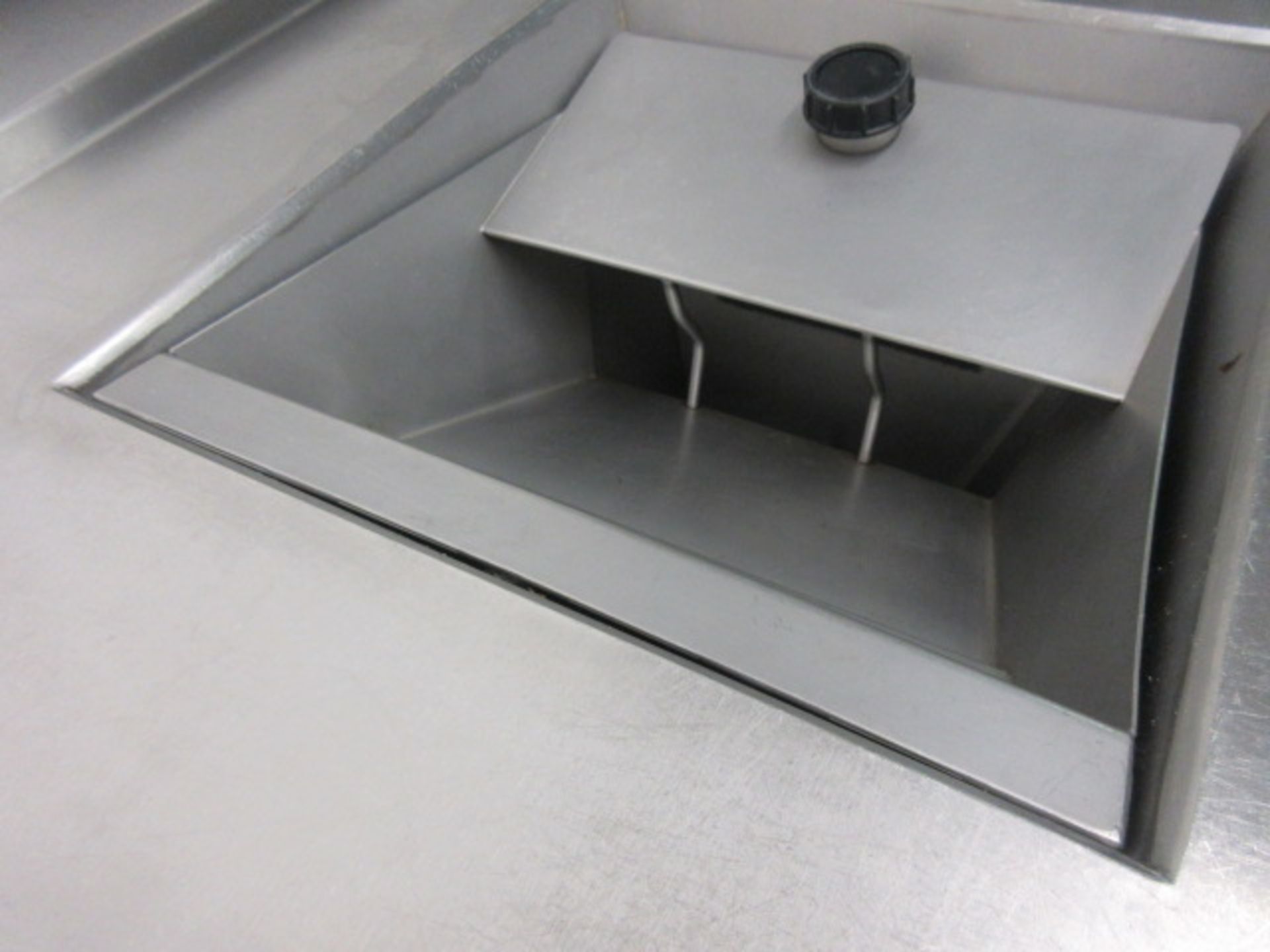 Canteen Wash Down Sink and Waste Disposal Unit Holehouse Road. Gallery canteen. - Image 3 of 4