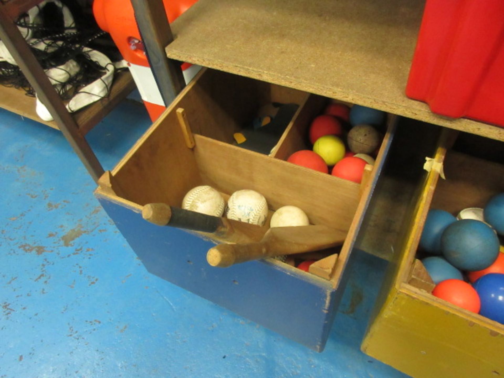 Various Sports Hall Equipment. To include Badminton nets and stands. Indoor hockey sticks and balls. - Bild 10 aus 14