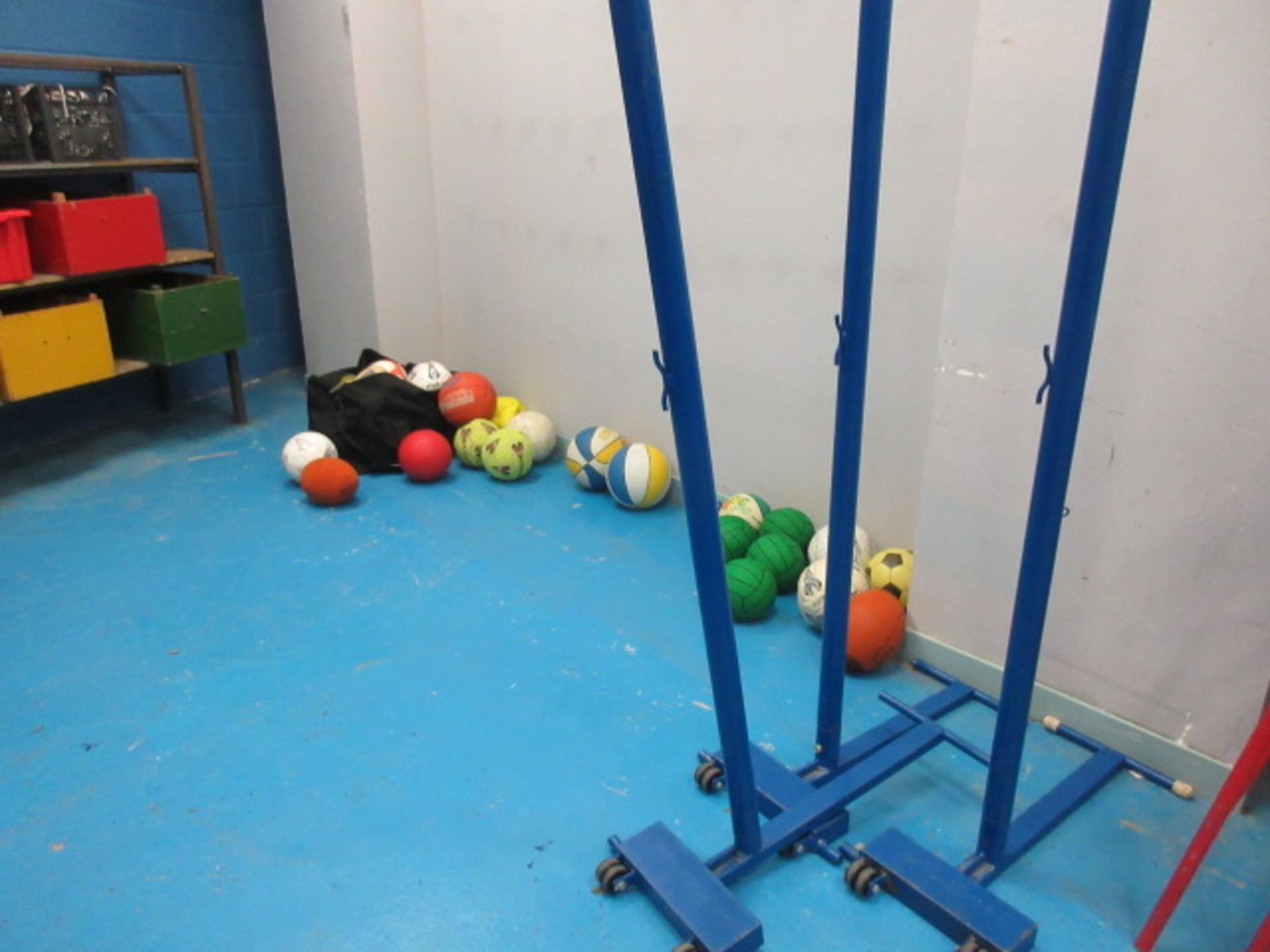 Various Sports Hall Equipment. To include Badminton nets and stands. Indoor hockey sticks and balls. - Bild 2 aus 14