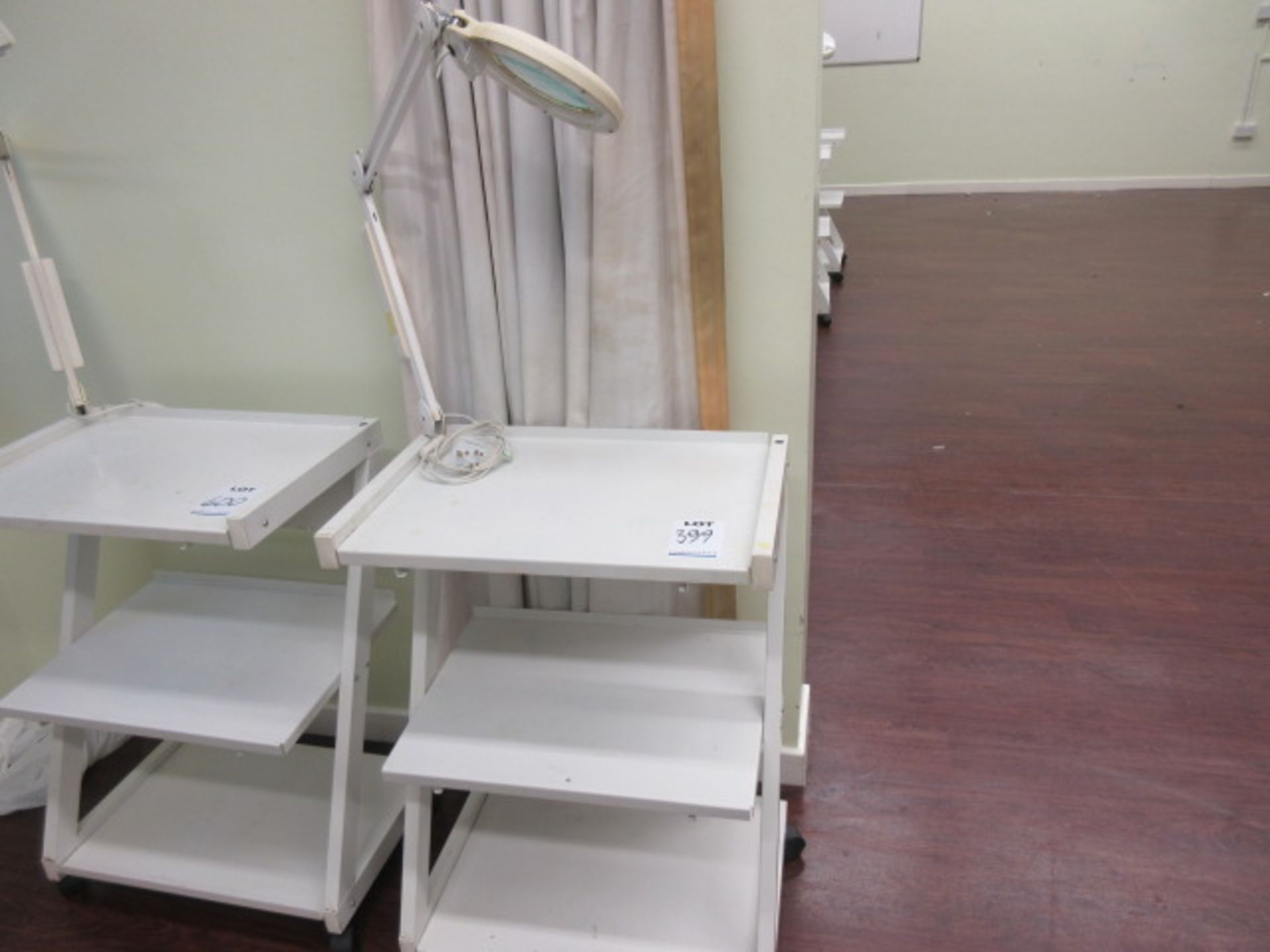 Beauty Therapy Trolley with Illuminating Magnifying Lamp Holehouse Road. Beauty Salon Y11 2 Snd