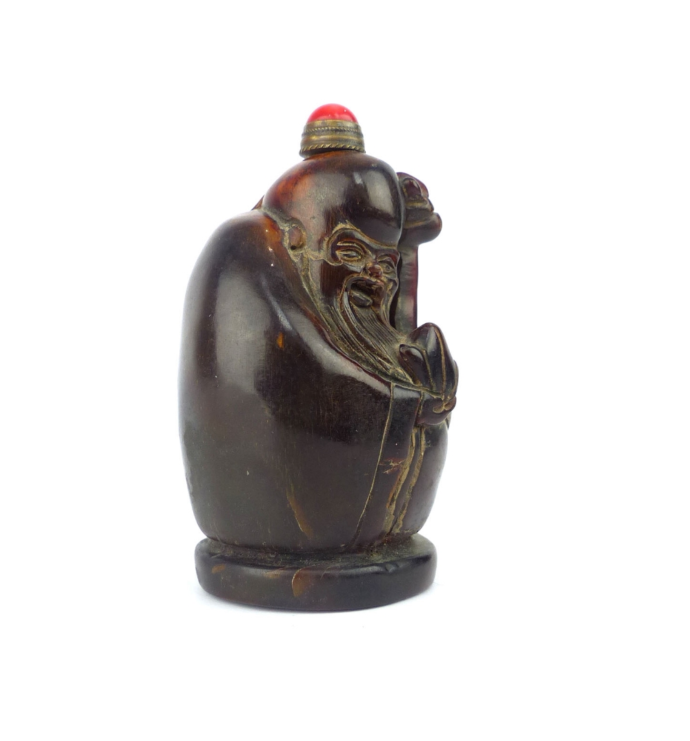 Oriental horn carved snuff bottle, in the form of a sage, 7.6cm h. - Image 3 of 4