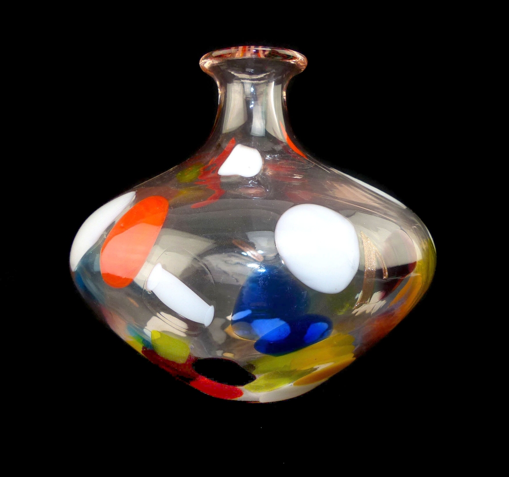 Fornance Murano glass vase, decorated with circular splashes of coloured glass, 17cm h