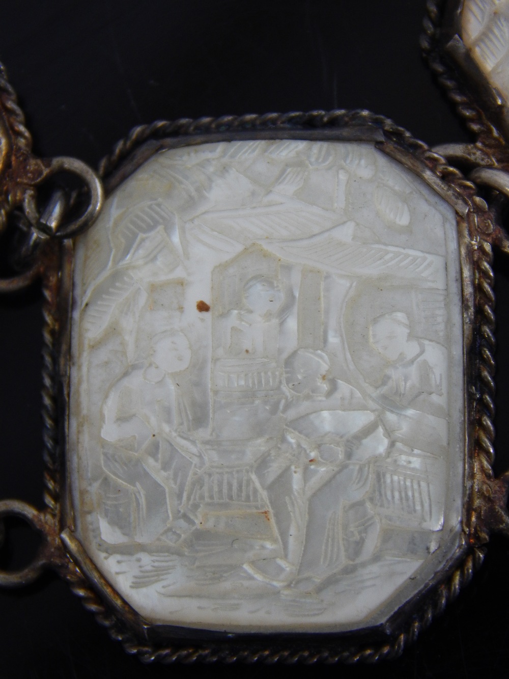 Chinese white metal and mother-of-pearl belt, - Image 4 of 5