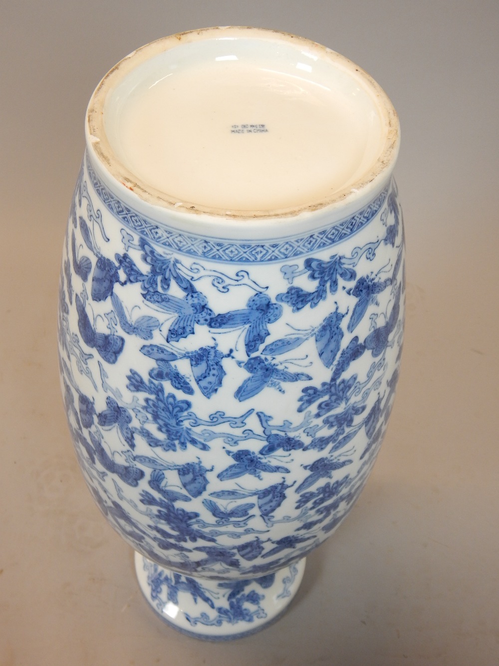 Chinese blue and white vase decorated with butterflies 62cm h - Image 2 of 2