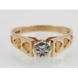 9ct yellow gold diamond solitaire ring.