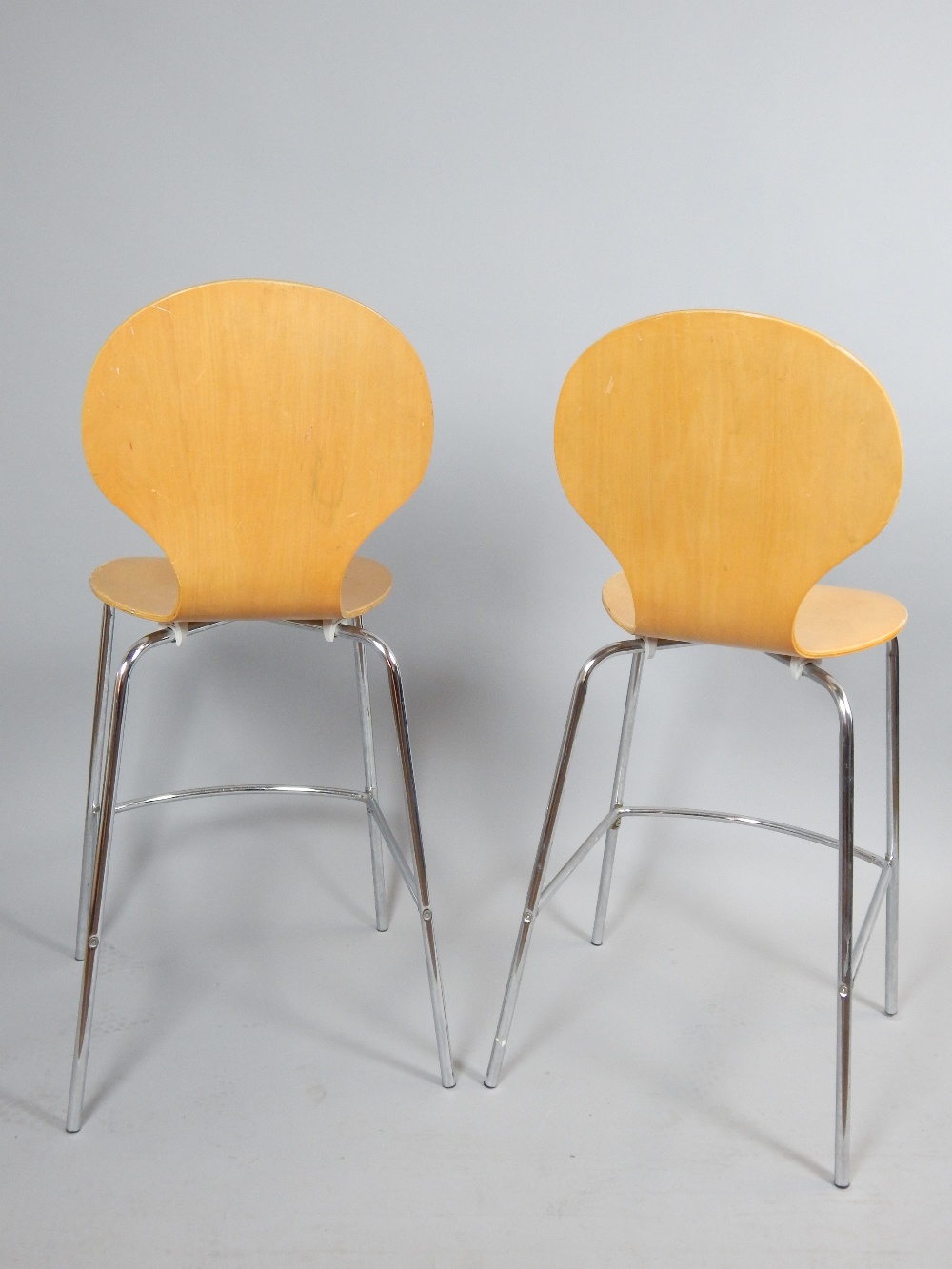 Pair of contemporary stained ply and chrome bar stools. - Image 2 of 2
