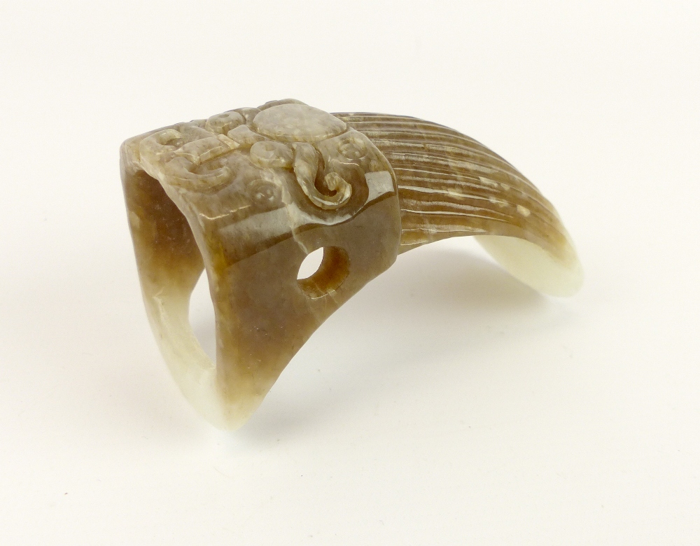 Chinese jade hair clasp, geometric carving, 8.2cm h. - Image 2 of 6