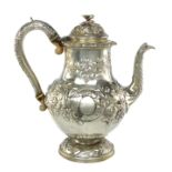 ntique George IV Sterling Silver coffee pot by Joseph Craddock & William Ker Reid, London 1823.