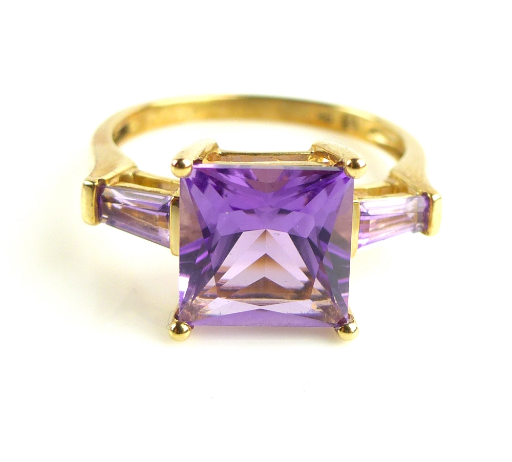 Art Deco style 9ct yellow gold amethyst three stone dress ring of approximately 5.2ct