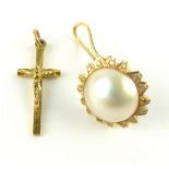 9ct gold crucifix, together with a single gold mounted ear clip, 4.3g, (2)