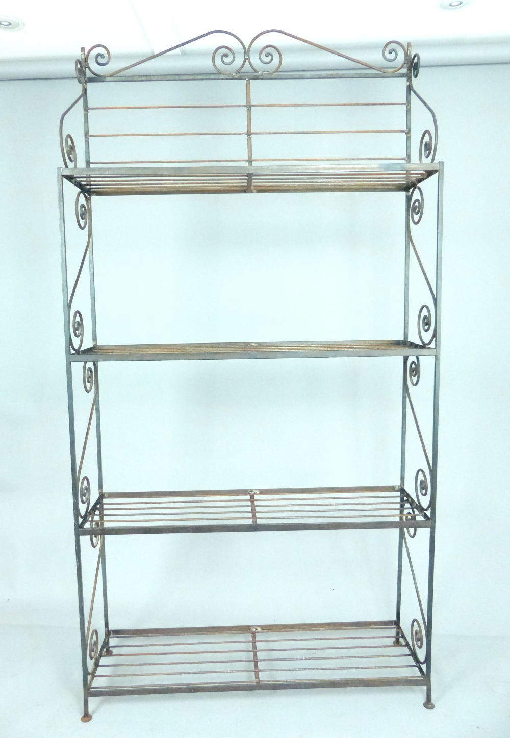 Scroll iron work baker's rack, four open shelves, 202 x 100cm. - Image 4 of 4