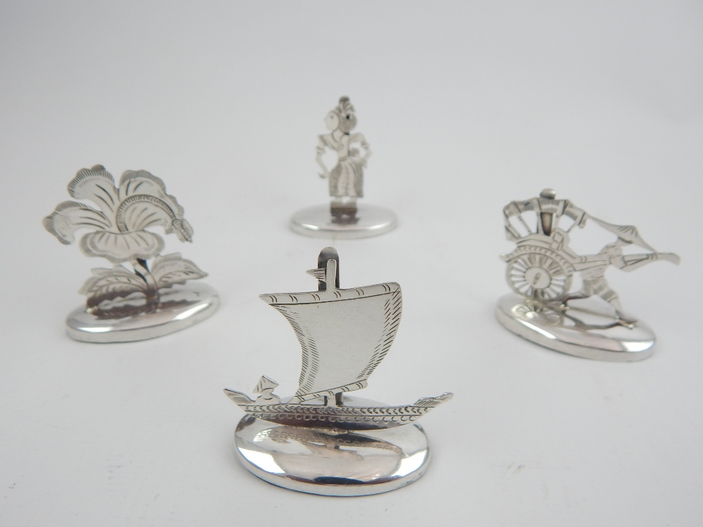 Set of four Eastern themed sterling silver menu holders. - Image 2 of 4