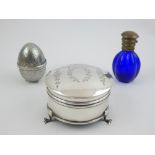 George V circular engraved silver trinket box,