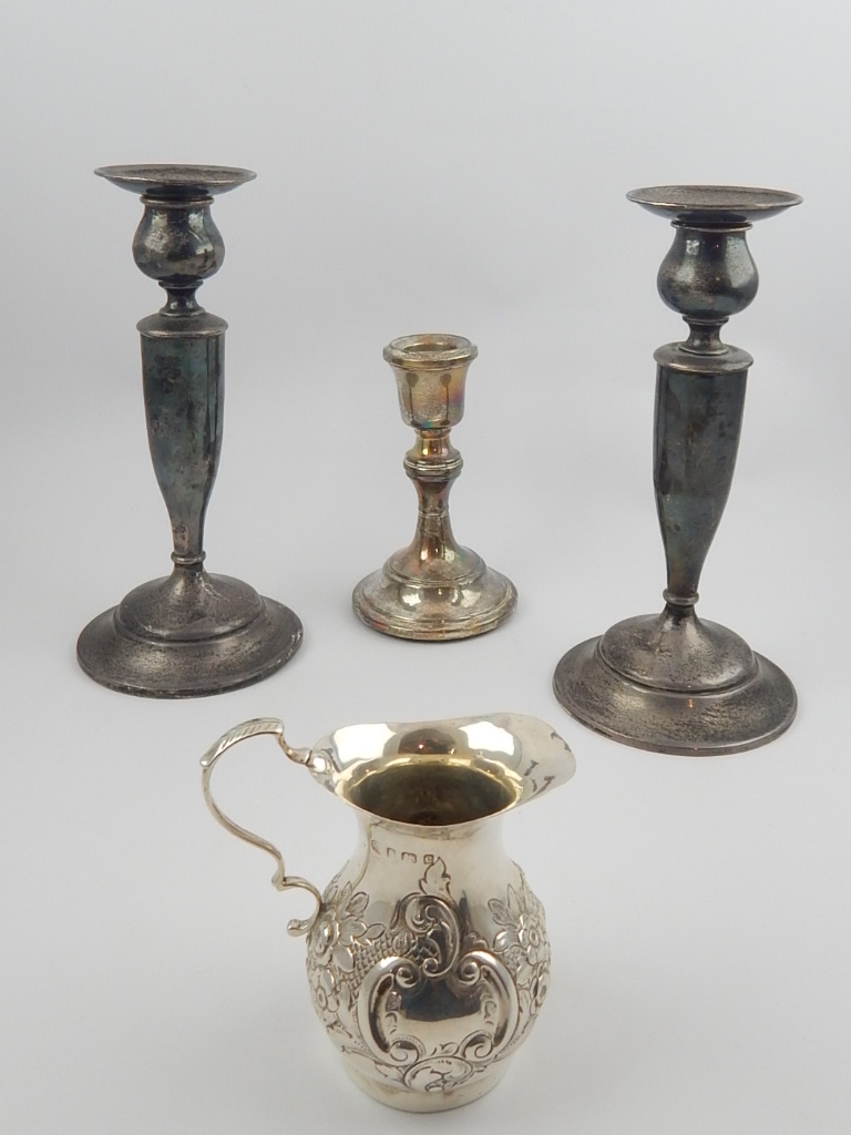 Sterling silver pair of candlesticks, - Image 2 of 6