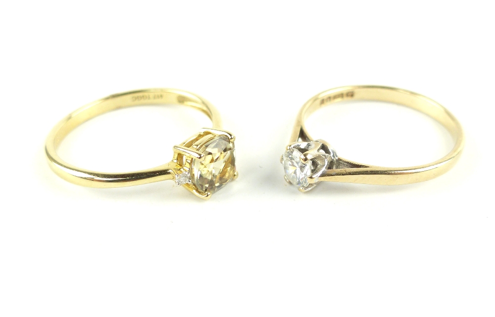 18ct yellow gold diamond solitaire ring the collet set stone approx 0. - Image 3 of 8