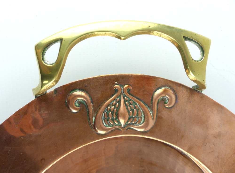 Newlyn style oval copper and brass tray with embossed rim, - Image 8 of 10