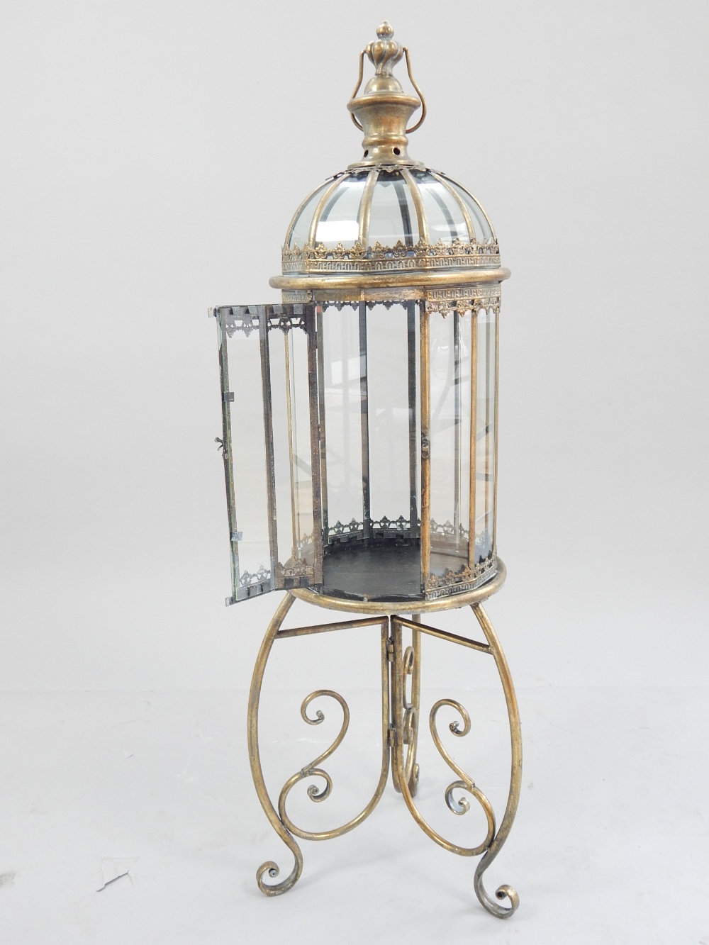 Italian style lantern on stand, domed top and twelve sided body on scroll legs, - Image 2 of 2