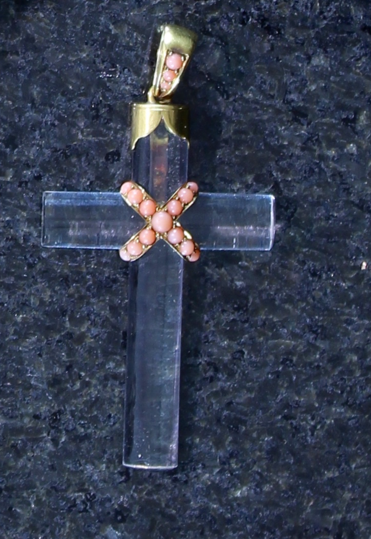 An antique rock crystal and coral cross pendant with high carat yellow gold loop the cross with a - Image 7 of 7