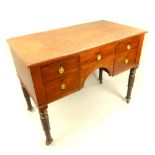 19th century mahogany ladies' kneehole desk on turned legs, 101.5cm w