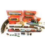 Hornby Triang railway '00' gauge locomotive R.52 0-6-0 rolling stock, signal box, station set, car